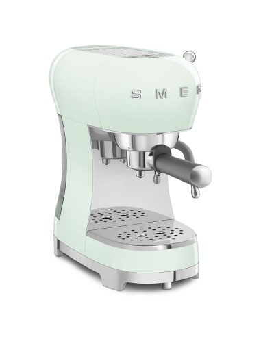 MACCHINE CAFFE' ESPRESSO: vendita online SMEG ECF02PGEU MACCHINA DA CAFFE' ESPRESSO MANUALE VERDE PASTELLO in offerta